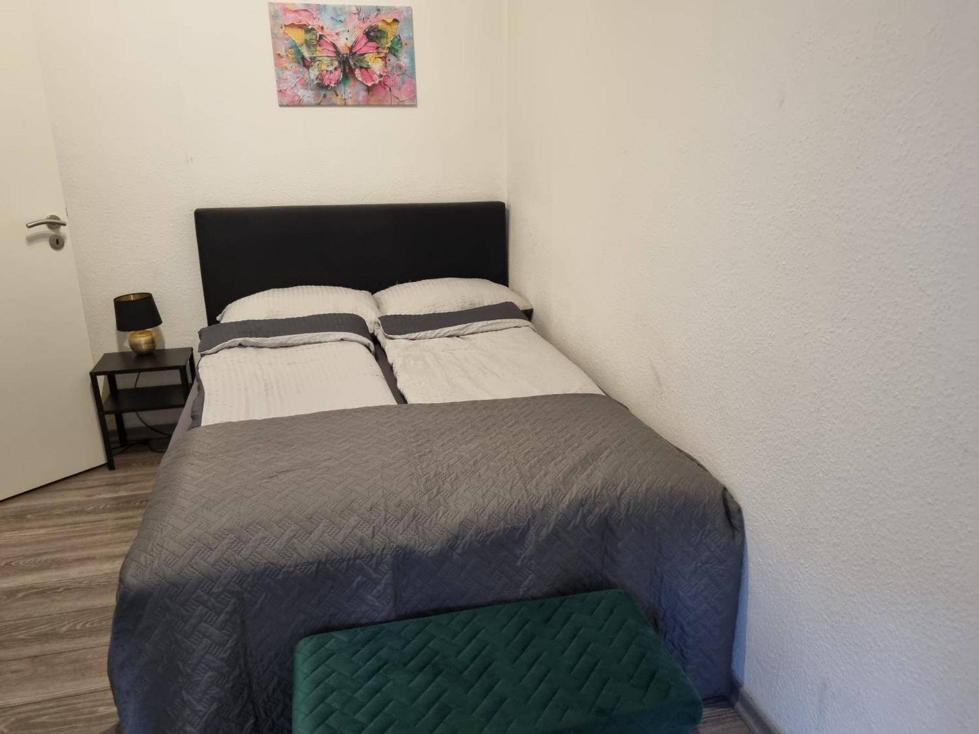City-Apartment In Krefeld, Kueche, Naehe Duesseldorf Messe Buitenkant foto
